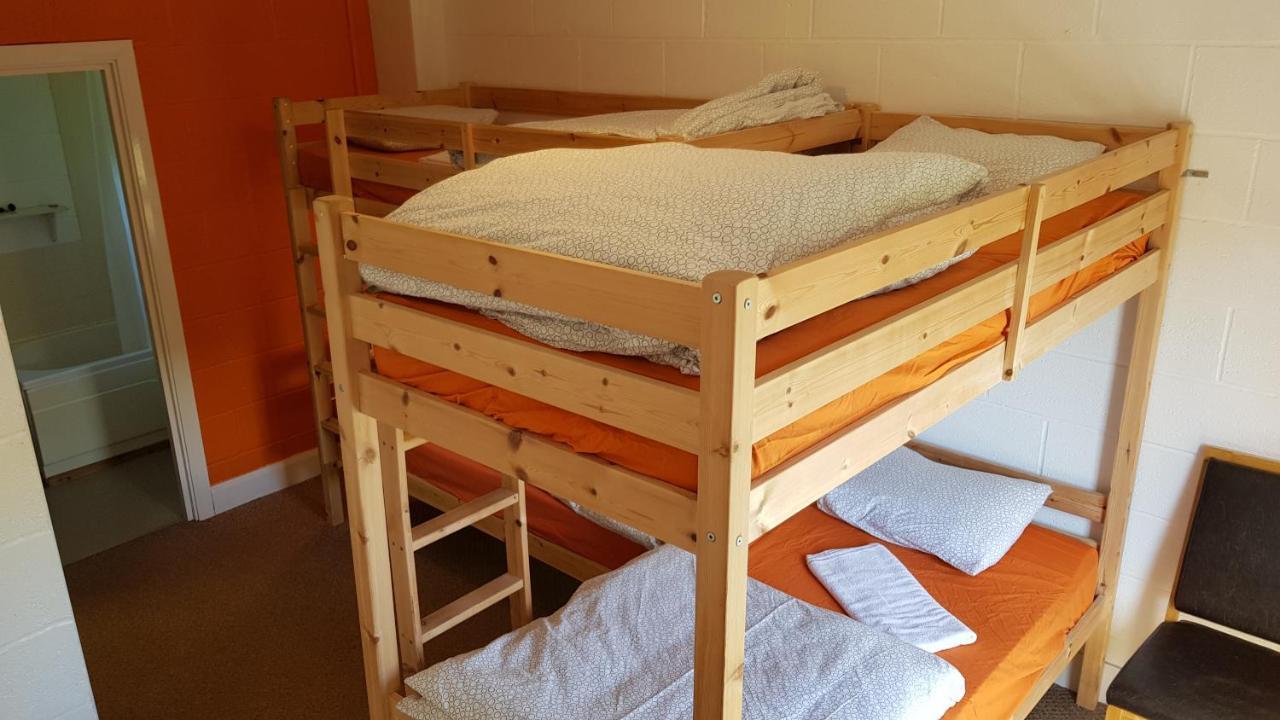 Llanllyfni Basecamp Wales旅舍 外观 照片